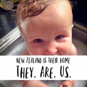 Meet your Posher, Sián-pearl